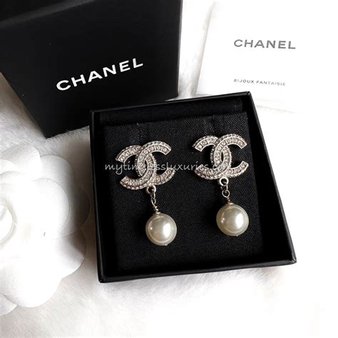 chanel earrings blog|Chanel earrings official website.